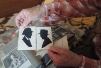 Vystřižené portréty pamětníkových rodičů