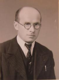 Cyril Jašek zatčený na lesním hřbitově ve Zlíně a 29. 10. 1943 popraven v Breslau