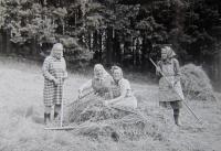 Women in Rozstání