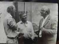 J. J. Neduha (vlevo) s Karlem Krylem (uprostřed)
