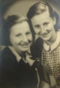 With Jaroslava Hašková, December 1942