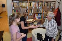 Bohumila Havránková se žáky ze ZŠ Norbertov, listopad 2017