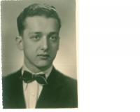 Maturitní foto, 1949