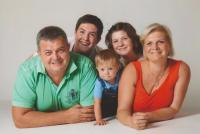 Syn Zdeněk, snacha Alice, Adam, Karla, Maxmilian