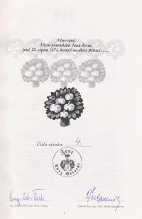 Genealogie - kniha věnována dalším generacím