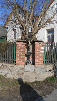 Romantické venkovské zákoutí naproti domu Schmídových