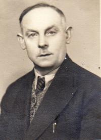 Jan Jůna, member of the SOS and participant in the Prague uprising.