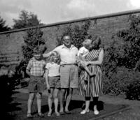 The Winton family at home in the garden, circa 1960