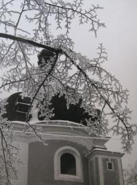 Lomec - kostel_zima