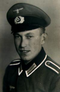 Rudolf Dudek, Josefův strýc, na sklonku života (padl 1944)
