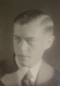 Karel Veselý