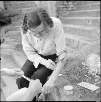 Petr Štembera – Štěpování, 1975, záznam z vystoupení, dobová fotografie