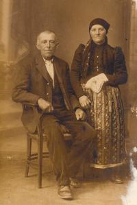 grandfather Šimon Škarda, grandmother Anna