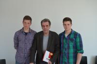 Jan Sokol s žáky z projektu Příběhy našich sousedů