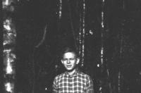 Miloš Šejn v lese u Tužína, 1962