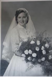 Margarita Kulišanová - wedding 1957