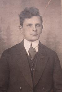 Otec Jan Larisch v roce 1924