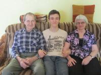 Jan Chlup se svými prarodiči