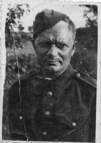 Otec Jindřicha Hořenína, Vladimír