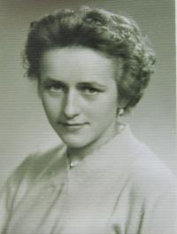 Manželka Marie Holubová