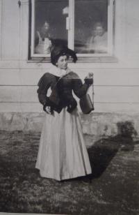 The Body of Professors of the German Pedagogical Institute (Prague, 1940-1945)