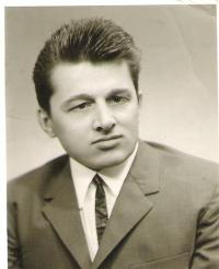 podobenka ze 70. let