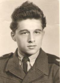 Otakar jako voják základní služby, Lom u Mostu, 1952