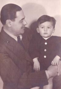 S tatínkem, 40. léta