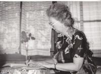 Paní Kršková na chatě