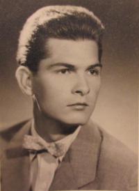 Pamětníkův bratr Petr, studentská léta