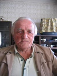 Kříž během natáčení v roce 2008