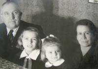 With the grandfather, grandmother and sister of Iva Kotrlá