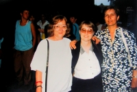 1988, Kanada, Mezinárodní festival ženské literatury, Iva Kotrlá se Zdenou Škvoreckou a Ivou Hercíkovou