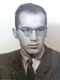 Ondrej Kizek (1947) - photo from college
