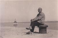 Iva Vojtková - táta u Suezského průplavu