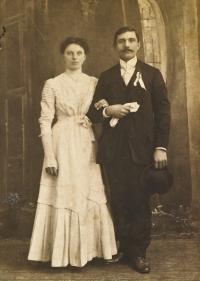 81 Veverkovi - rodiče pamětnice