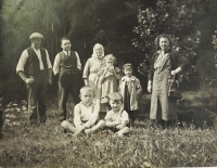 92 Tchyně pamětnice