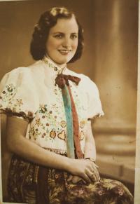 93 - Pamětnice v 18 letech