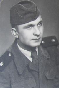 Břetislav Loubal, Horní Suchá, 1955, vojna PTP, Ostravsko