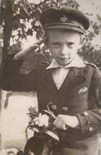 Tomas Kulik - young - 8 year old
