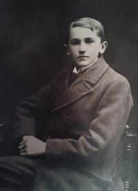 otec František Švejda, 1920; 17 let