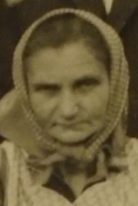 01 - maminka Marie Kafková narozena 4.3.1893