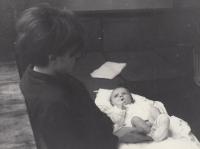 David Kabzan s maminkou, 1969