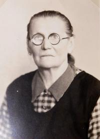 Babička Františka Olbrichová
