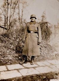 Uncle Herman Winter in the Wehrmacht