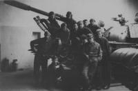 Za 350 dní do civilu, říjen 1980