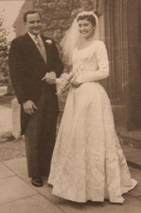 Andrew Matthews v den svatby