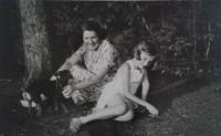 Zorica Dubovská with mom