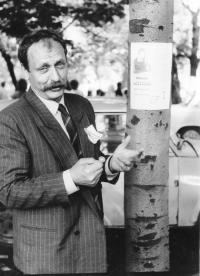 Tadeusz Wantuła během volební kampaně v roce 1990