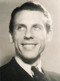 Ferdinand Vrtal, otec pamětníka, 40.léta